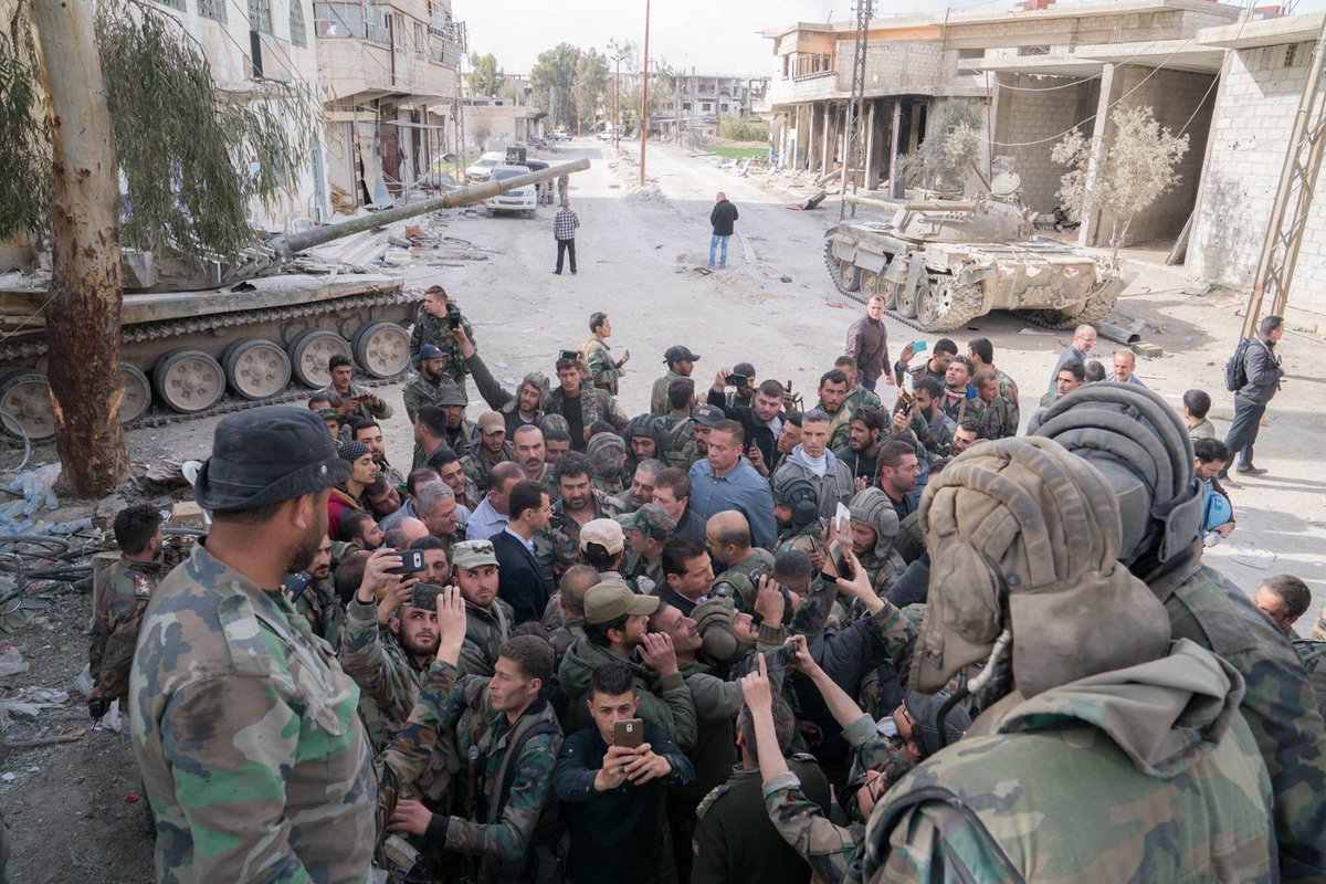 Ο Άσαντ επισκέφθηκε θέσεις του στρατού στην Ανατολική Γούτα - Φωτογραφία 1