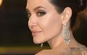 «Με βλέπω να γερνάω και το λατρεύω»! Νέα συνέντευξη και φωτογράφιση για την Angelina Jolie #survivorGR #Radio #grxpress - Φωτογραφία 1