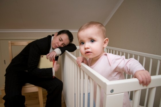 Τέσσερις λόγοι που ξυπνούν τα μωρά τη νύχτα και τι να κάνετε - Φωτογραφία 1