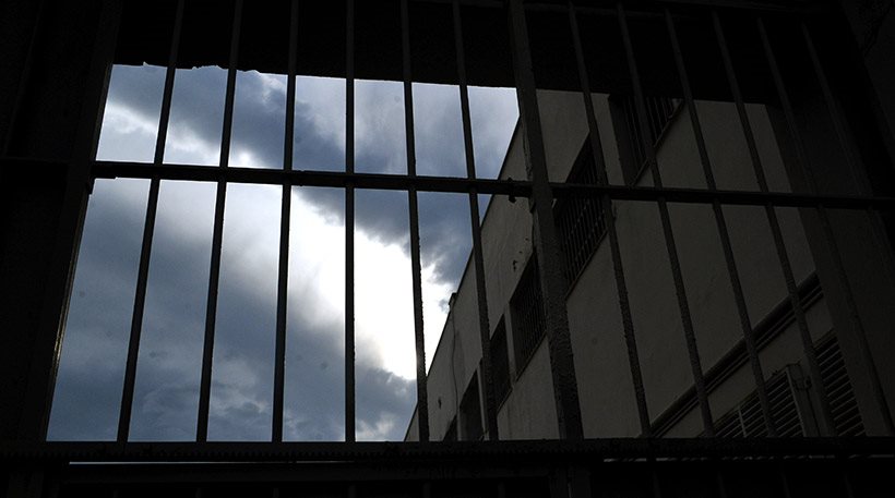 Αλβανός καταδικάστηκε σε ποινές 108,5 ετών και έμεινε στη φυλακή μόλις 8,5 χρόνια - Φωτογραφία 1