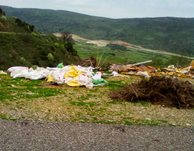Σκουπίδια και μπάζα στη διαδρομή ΛΟΥΤΡΑΚΙ -ΚΑΤΟΥΝΑ (ΦΩΤΟ) - Φωτογραφία 1