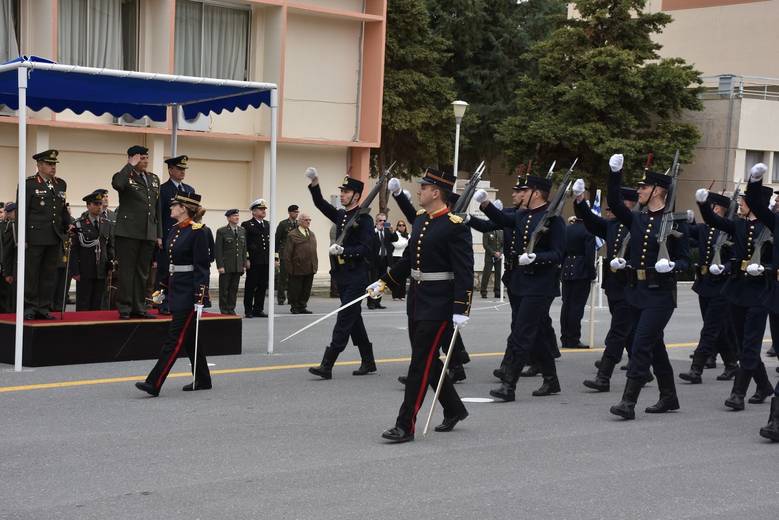 Πραγματοποιήθηκε στη Θεσσαλονίκη η Τελετή Παράδοσης-Παραλαβής ΣΣΑΣ (13 ΦΩΤΟ) - Φωτογραφία 5