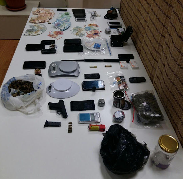 Εύβοια: Εξαρθρώθηκε νέα εγκληματική οργάνωση που διακινούσε κοκαϊνη - Συνελήφθη 32χρονος αστυνομικός που κάλυπτε και προστάτευε το κύκλωμα! (ΦΩΤΟ) - Φωτογραφία 2