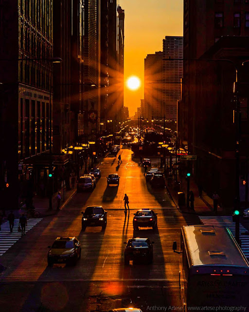 Chicagohenge: Equinox in an Aligned City - Φωτογραφία 1