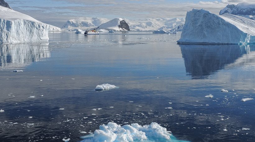 Παγετώνας μεγαλύτερος από την Ισπανία «απειλεί» να ανεβάσει τη στάθμη της θάλασσας κατά 3 μέτρα - Φωτογραφία 1