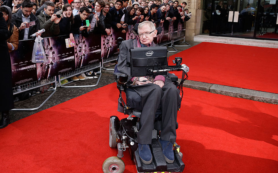 Stephen Hawking: Ένα συναρπαστικό ταξίδι ζωής - Φωτογραφία 2
