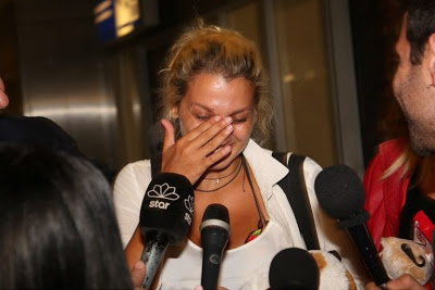 Κωνσταντίνα Σπυροπούλου: Επέστρεψε στην Ελλάδα - Οι πρώτες φωτογραφίες από το αεροδρόμιο! - Φωτογραφία 1