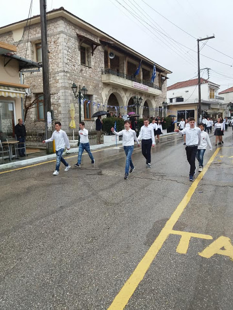 Με ψιλόβροχο η παρέλαση για την 25η Μαρτίου στην ΚΑΤΟΥΝΑ (ΦΩΤΟ) - Φωτογραφία 21