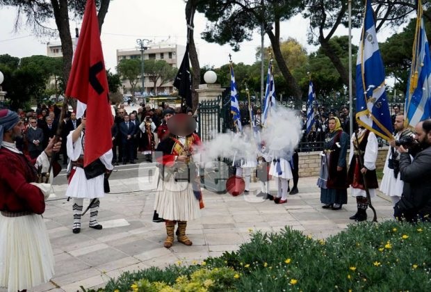 Αίγιο: Πυροβόλησε με καριοφίλι και πέτυχε φωτογράφο – Απίθανα πράγματα πριν την παρέλαση! [pics] - Φωτογραφία 2