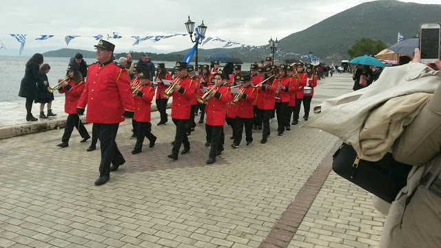 Κι άλλες φωτογραφίες από την παρέλαση στη ΒΟΝΙΤΣΑ - Φωτογραφία 4