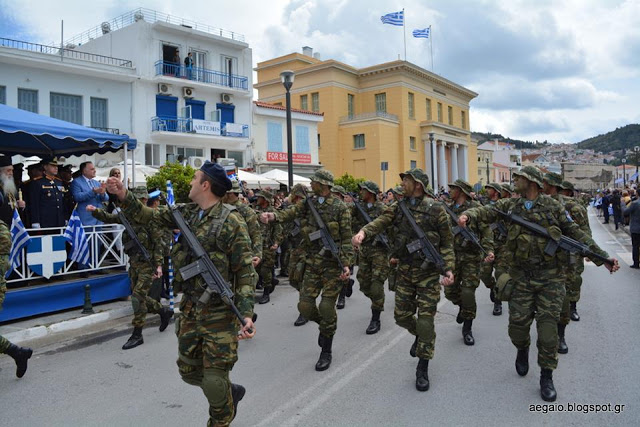 Φωτό από τη στρατιωτική παρέλαση της 79 ΑΔΤΕ - Φωτογραφία 23