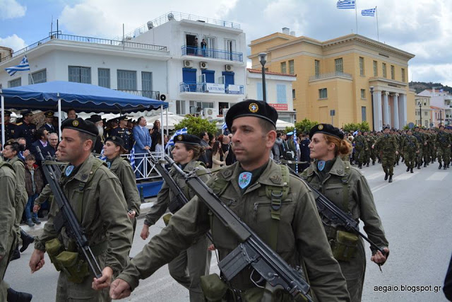 Φωτό από τη στρατιωτική παρέλαση της 79 ΑΔΤΕ - Φωτογραφία 37