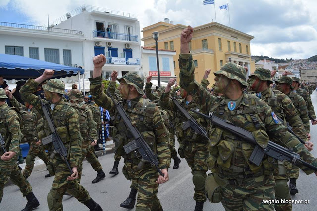 Φωτό από τη στρατιωτική παρέλαση της 79 ΑΔΤΕ - Φωτογραφία 39