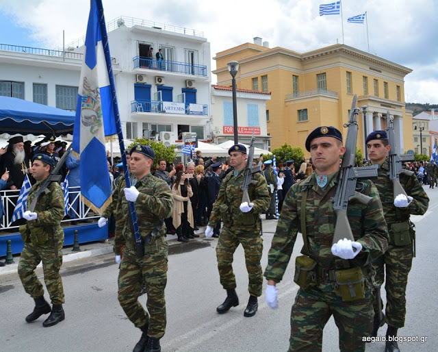 Φωτό από τη στρατιωτική παρέλαση της 79 ΑΔΤΕ - Φωτογραφία 45