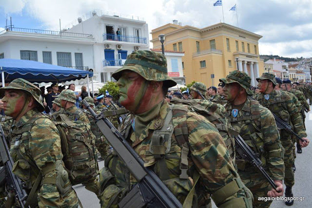 Φωτό από τη στρατιωτική παρέλαση της 79 ΑΔΤΕ - Φωτογραφία 48