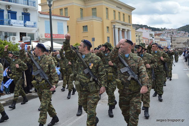 Φωτό από τη στρατιωτική παρέλαση της 79 ΑΔΤΕ - Φωτογραφία 7