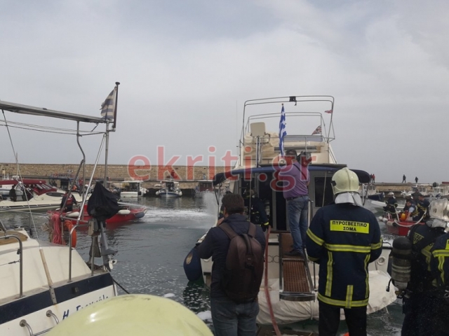 Άσκηση της πυροσβεστικής για πυρκαγιά σε σκάφος στο Ηράκλειο (φωτο & βίντεο) - Φωτογραφία 8