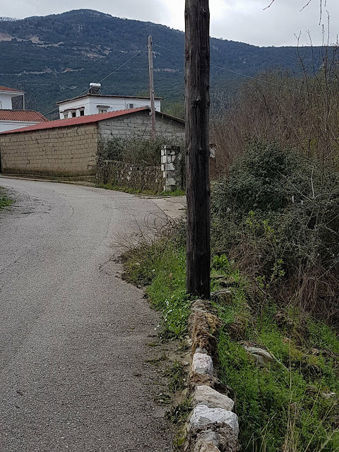 ΔΗΜΗΤΡΗΣ ΚΑΡΑΓΙΑΝΝΗΣ: Σε πλήρη εγκατάλειψη το ιστορικό ΘΥΡΡΕΙΟ (ΦΩΤΟ) - Φωτογραφία 26