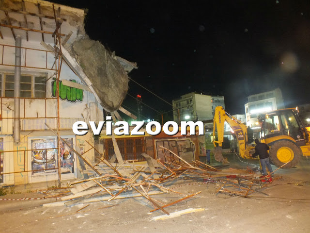 Ολονύχτιο θρίλερ στην οδό Κριεζώτου: Οροφή κτιρίου κατέρρευσε σαν «χάρτινος πύργος» στην ερειπωμένη Δημοτική Αγορά Χαλκίδας - Από τύχη δεν υπήρξαν θύματα! (ΦΩΤΟ & ΒΙΝΤΕΟ) - Φωτογραφία 7