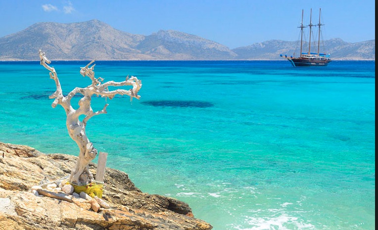 Το ελληνικό νησί με τις 36 παραμυθένιες παραλίες (pics) - Φωτογραφία 3