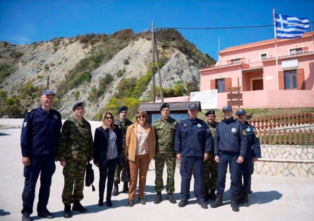 Επίσκεψη Αρχηγού ΓΕΣ στην Περιοχή Ευθύνης της 8ης Μηχανοποιημένης Ταξιαρχίας (8η Μ/Π ΤΑΞ - VIII MΠ «ΗΠΕΙΡΟΣ») - Φωτογραφία 11