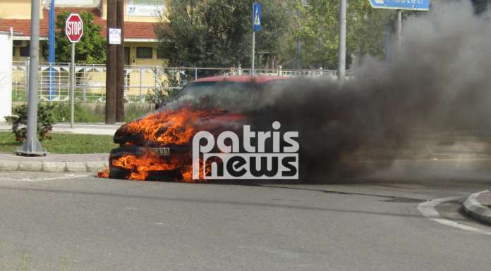 Στις φλόγες αυτοκίνητο στον Πύργο - Από θαύμα σώθηκε ο οδηγός (βίντεο) - Φωτογραφία 2