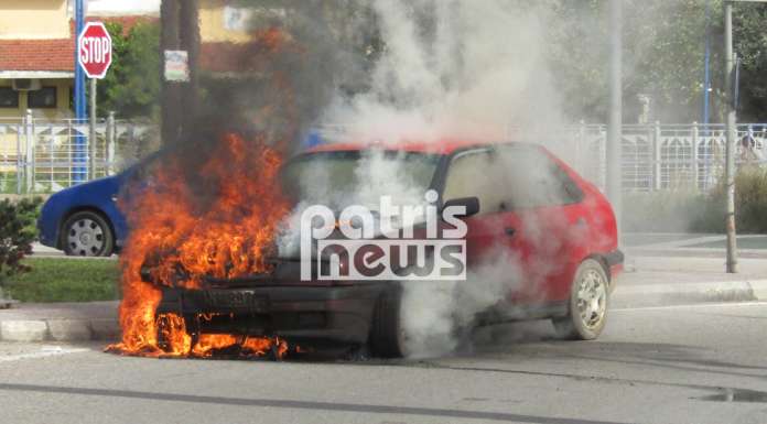 Στις φλόγες αυτοκίνητο στον Πύργο - Από θαύμα σώθηκε ο οδηγός (βίντεο) - Φωτογραφία 3