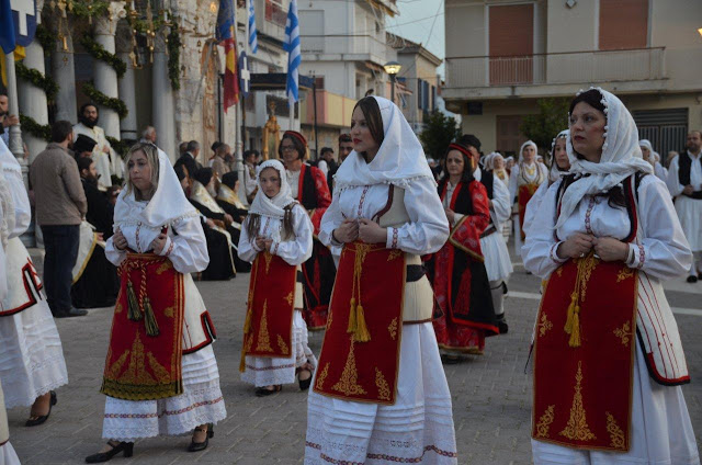 Το Χορευτικό ΚΑΤΟΥΝΑΣ συμμετείχε στις επετειακές εκδηλώσεις στο ΜΕΣΟΛΟΓΓΙ (ΦΩΤΟ) - Φωτογραφία 14