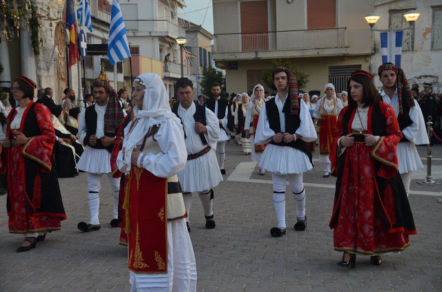 Το Χορευτικό ΚΑΤΟΥΝΑΣ συμμετείχε στις επετειακές εκδηλώσεις στο ΜΕΣΟΛΟΓΓΙ (ΦΩΤΟ) - Φωτογραφία 16