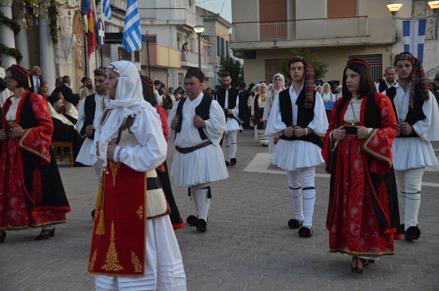 Το Χορευτικό ΚΑΤΟΥΝΑΣ συμμετείχε στις επετειακές εκδηλώσεις στο ΜΕΣΟΛΟΓΓΙ (ΦΩΤΟ) - Φωτογραφία 17