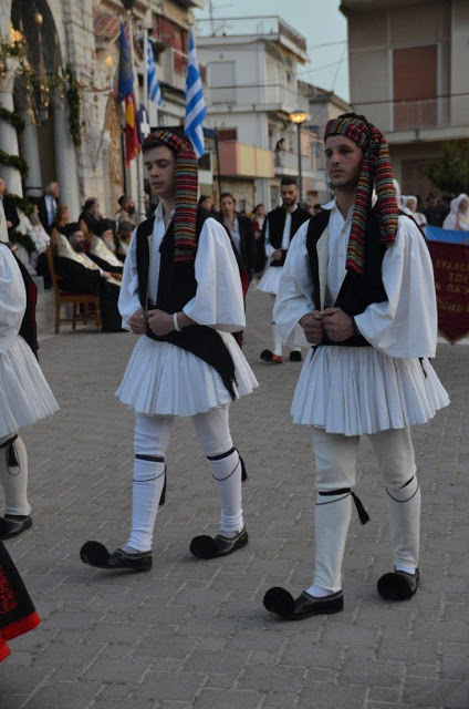 Το Χορευτικό ΚΑΤΟΥΝΑΣ συμμετείχε στις επετειακές εκδηλώσεις στο ΜΕΣΟΛΟΓΓΙ (ΦΩΤΟ) - Φωτογραφία 21