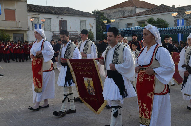 Παρέλαση του Συλλόγου ΠΗΓΑΔΙΩΝ Η Μάνινα, για την ηρωική επέτειο της εξόδου του Μεσολογγίου! - Φωτογραφία 10