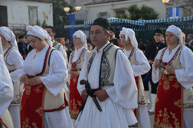 Παρέλαση του Συλλόγου ΠΗΓΑΔΙΩΝ Η Μάνινα, για την ηρωική επέτειο της εξόδου του Μεσολογγίου! - Φωτογραφία 13