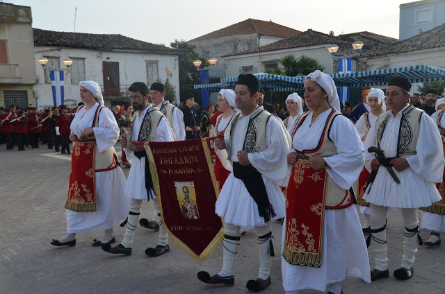 Παρέλαση του Συλλόγου ΠΗΓΑΔΙΩΝ Η Μάνινα, για την ηρωική επέτειο της εξόδου του Μεσολογγίου! - Φωτογραφία 9