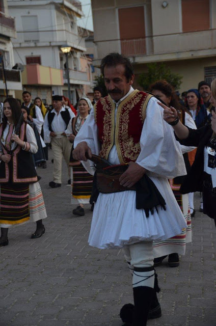 Ο Σύλλογος ΒΛΥΖΙΑΝΩΝ στις Εορτές Εξόδου της Ιεράς Πόλεως Μεσολογγίου (ΦΩΤΟ) - Φωτογραφία 8