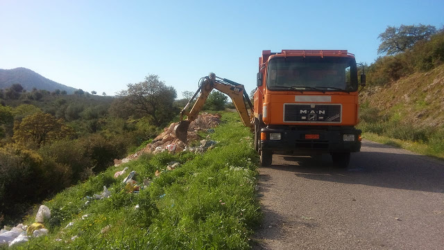 Καθαρίζει η ΧΡΥΣΟΒΙΤΣΑ Ξηρομέρου από τα σκουπίδια (ΦΩΤΟ) - Φωτογραφία 5