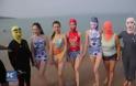 Facekini: Η νέα... αλλόκοτη μόδα στις παραλίες έρχεται από την Κίνα