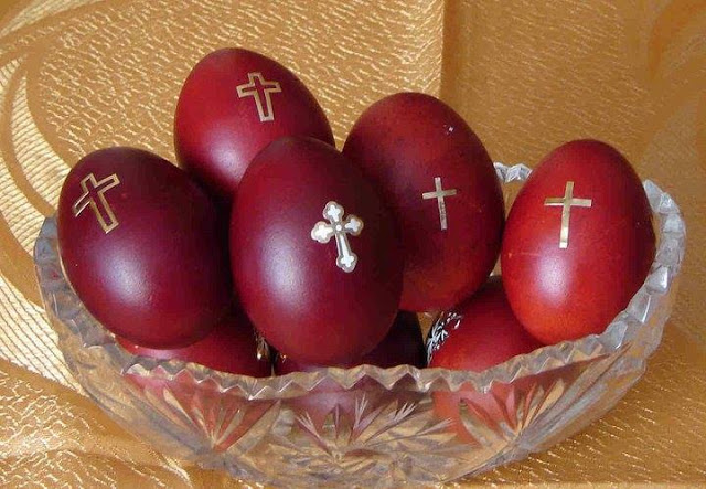 Γιατί βάφουμε κόκκινα αυγά σήμερα Μεγάλη Πέμπτη - Φωτογραφία 2