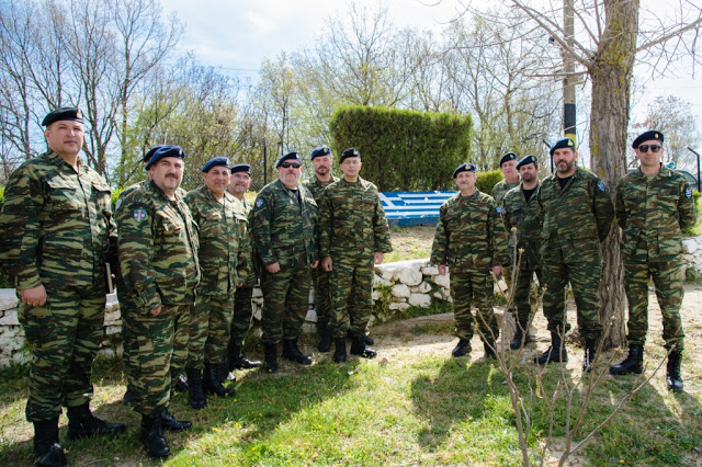 Σε φυλάκια του Έβρου ο Αρχηγός ΓΕΣ - Φωτογραφία 24