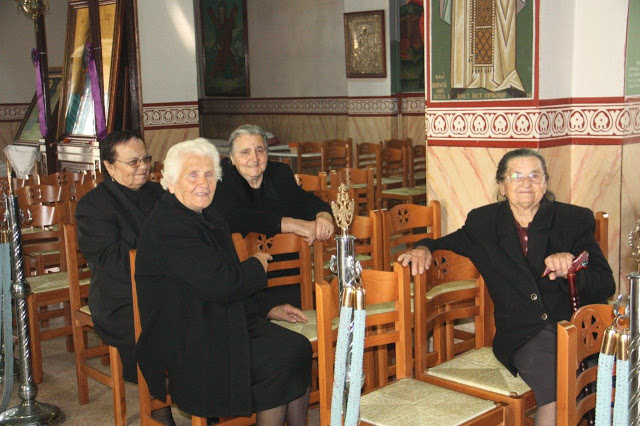 Οι στολισμένοι Επιτάφιοι του ΞΗΡΟΜΕΡΟΥ (ΑΓΡΑΜΠΕΛΟ, ΠΡΟΔΡΟΜΟΣ, ΧΡΥΣΟΒΙΤΣΑ, ΜΑΧΑΙΡΑΣ, ΣΚΟΥΡΤΟΥ, ΒΑΣΙΛΟΠΟΠΟΥΛΟ, ΚΑΡΑΙΣΚΑΚΗΣ)- ΦΩΤΟ - Φωτογραφία 25