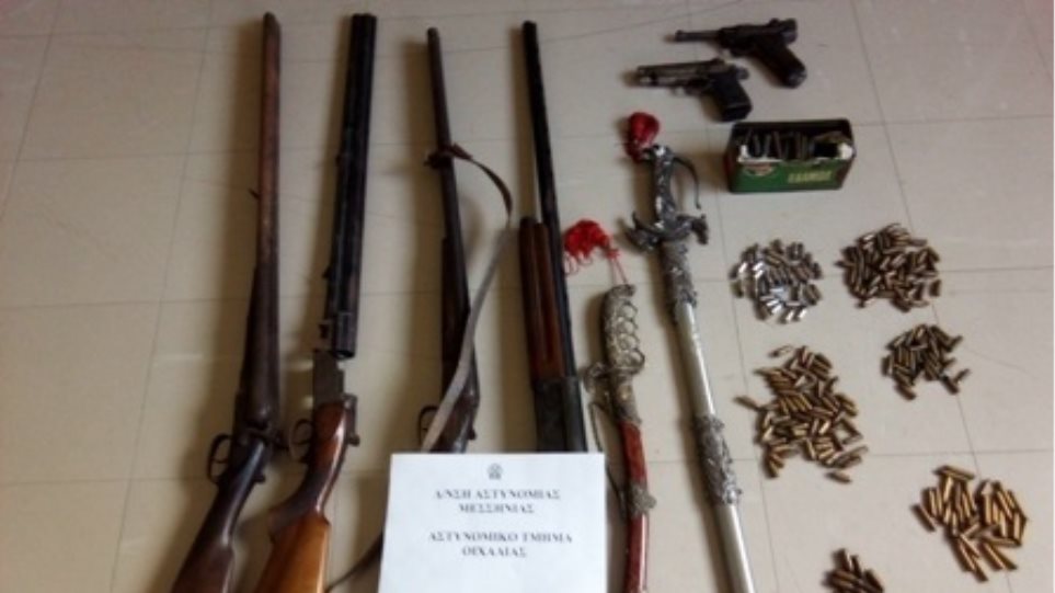 Χειροβομβίδες και όπλα σε σπίτι 85χρονου ηλικιωμένου στη Μεσσηνία - Φωτογραφία 1