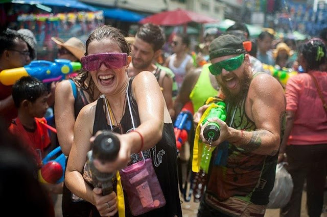 Waterboom Festival: Όλη η Αθήνα, ένα μπουγέλο! - Φωτογραφία 2