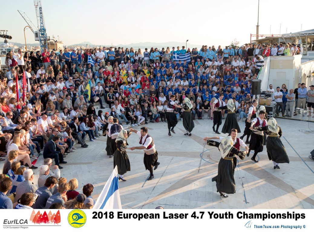 Με τον καλύτερο οιωνό ξεκίνησαν στην Πάτρα τα ευρωπαϊκά πρωταθλήματα ιστιοπλοΐας Laser 4,7 - Φωτογραφία 3