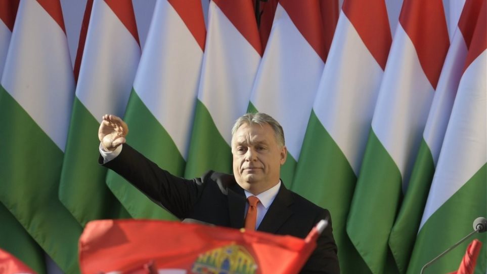 Θρίαμβος στην Ουγγαρία για τον Βίκτορ Όρμπαν που δεν θέλει τους μουσουλμάνους - Φωτογραφία 1