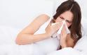 Μπούκωμα στην μύτη: Έτσι θα κοιμηθείτε πιο άνετα