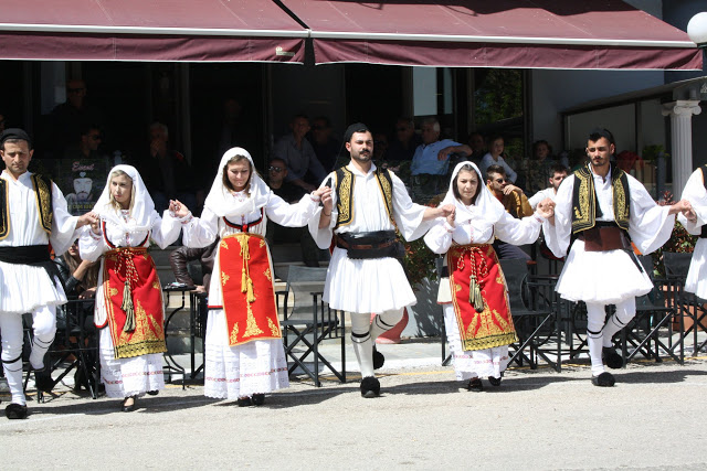 Με πολύ κόσμο η παραδοσιακή χορευτική παράσταση στην Πλατεία ΚΑΤΟΥΝΑΣ (ΦΩΤΟ: Παναγιώτης Τσούτσουρας) - Φωτογραφία 140