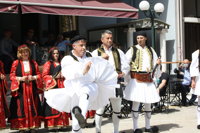 Με πολύ κόσμο η παραδοσιακή χορευτική παράσταση στην Πλατεία ΚΑΤΟΥΝΑΣ (ΦΩΤΟ: Παναγιώτης Τσούτσουρας) - Φωτογραφία 202