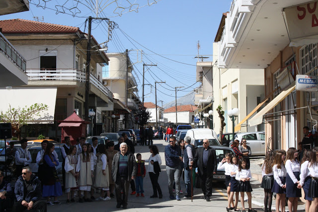 Με πολύ κόσμο η παραδοσιακή χορευτική παράσταση στην Πλατεία ΚΑΤΟΥΝΑΣ (ΦΩΤΟ: Παναγιώτης Τσούτσουρας) - Φωτογραφία 46