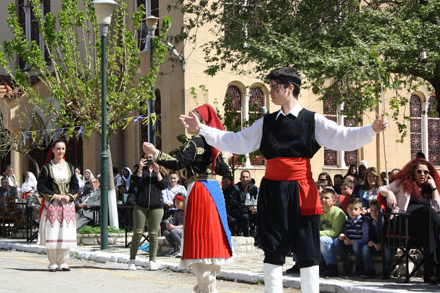 Με πολύ κόσμο η παραδοσιακή χορευτική παράσταση στην Πλατεία ΚΑΤΟΥΝΑΣ (ΦΩΤΟ: Παναγιώτης Τσούτσουρας) - Φωτογραφία 90