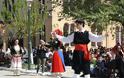 Με πολύ κόσμο η παραδοσιακή χορευτική παράσταση στην Πλατεία ΚΑΤΟΥΝΑΣ (ΦΩΤΟ: Παναγιώτης Τσούτσουρας) - Φωτογραφία 90